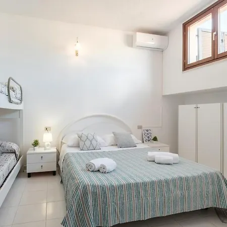 Apartment Blue Sun - Panoramic View & Swimming Pool
